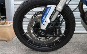 MOTO GUZZI V85 TT 2024 ZGUKY