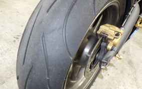 TRIUMPH DAYTONA 675 2008