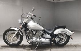 YAMAHA DRAGSTAR 1100 2002 VP13J