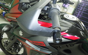 SUZUKI Vｽﾄﾛｰﾑ650XTA 2021 C733A