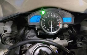 YAMAHA YZF-R1 RN19