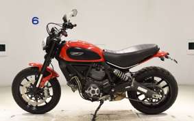 DUCATI SCRAMBLER ICON 2016