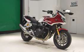 HONDA CB1300SB SUPER BOLDOR SP 2025 SC54