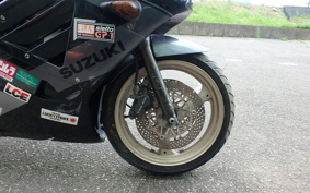 SUZUKI GSX-R250R GJ73A