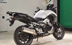 HONDA VFR800X 2015 RC80