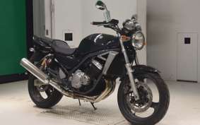 SUZUKI GSX250FX ZR250C