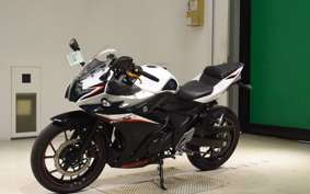 SUZUKI GSX250 R