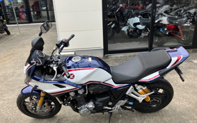 HONDA CB1300 SUPER  BOL DOR ABS 2022 SC54