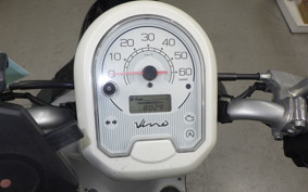 YAMAHA VINO 50 Gen.4 2013 AY02