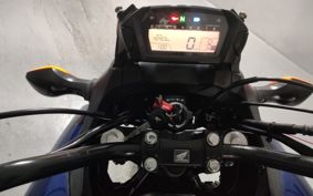 HONDA NC750X RC72
