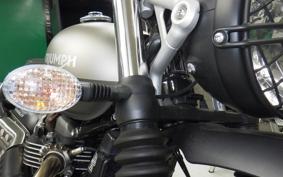 TRIUMPH STREET SCRAMBLER 2021