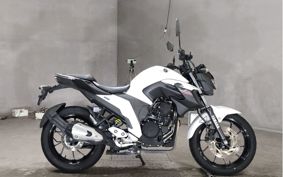 YAMAHA FZ25 RG42