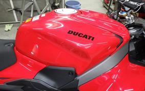 DUCATI PANIGALE V4 S 2025