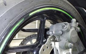 KAWASAKI Z800 2013