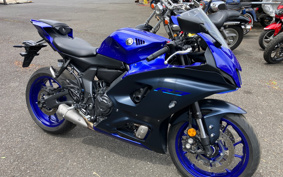 YAMAHA YZF-R7 2023 RM39J