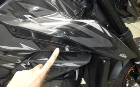 KTM 890 DUKE 2022