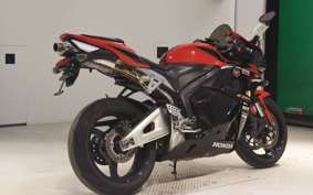 HONDA CBR600RR GEN 3 2011 PC40