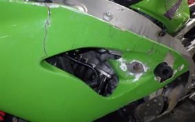 KAWASAKI ZX900R NINJA 2000 ZX900E