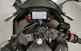 YAMAHA YZF-R25 RG43J