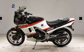 HONDA VT250FE INTEGRA MC08