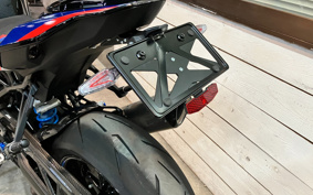 BMW M1000R 2023 0E81