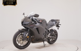 HONDA CBR600RR 2024 PC40