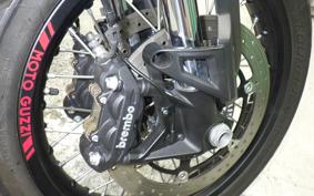 MOTO GUZZI V85 TT 2022