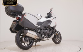 HONDA NT1100 2022 SC84