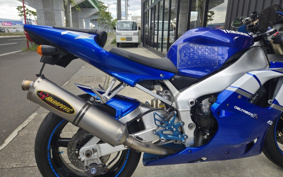 YAMAHA YZF-R1 2001 RN04