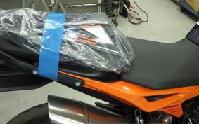 KTM 890 DUKE GP 2024