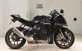 YAMAHA YZF-R1 2025 RN65J