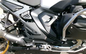 BMW R1300GS ADV TROPHY 2025 0M31