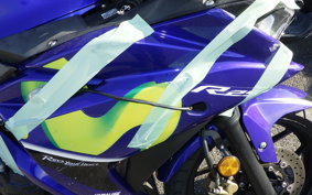 YAMAHA YZF-R25