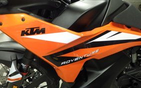 KTM 890 ADVENTURE	 2004