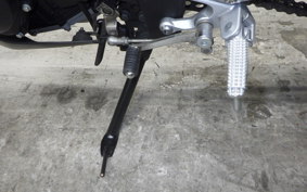 YAMAHA MT-25 2012
