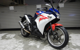 HONDA CBR250R MC41