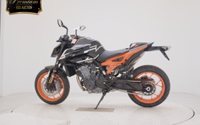 KTM 890 DUKE GP 2023