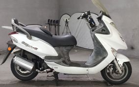 KYMCO GRAND DINK125Z ..