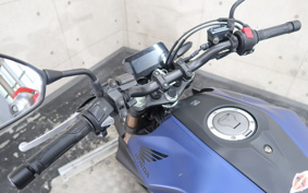 HONDA CB250R MC52