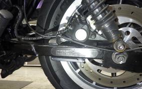 HARLEY XL883R 2005