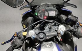 YAMAHA YZF-R25 RG10J