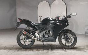 HONDA CBR125R JC50