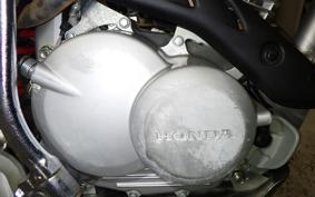 HONDA CRF125F JE03