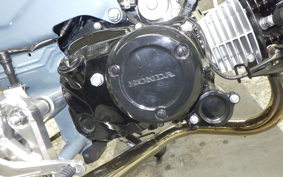 HONDA DAX 125 2000 JB04
