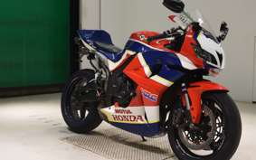 HONDA CBR600RR GEN 3 2007 PC40