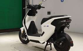 HONDA EM1 e: EF16