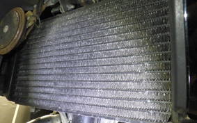 SUZUKI GSR250 2004