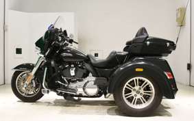 HARLEY FLHTCUTG TRIKE 1750 2017