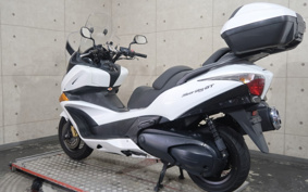 HONDA SILVERWING400GT 2015 NF03