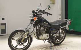 SUZUKI GN125 H 2021